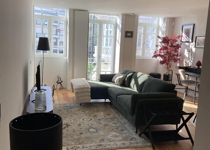 Charminn Estacao Apartament